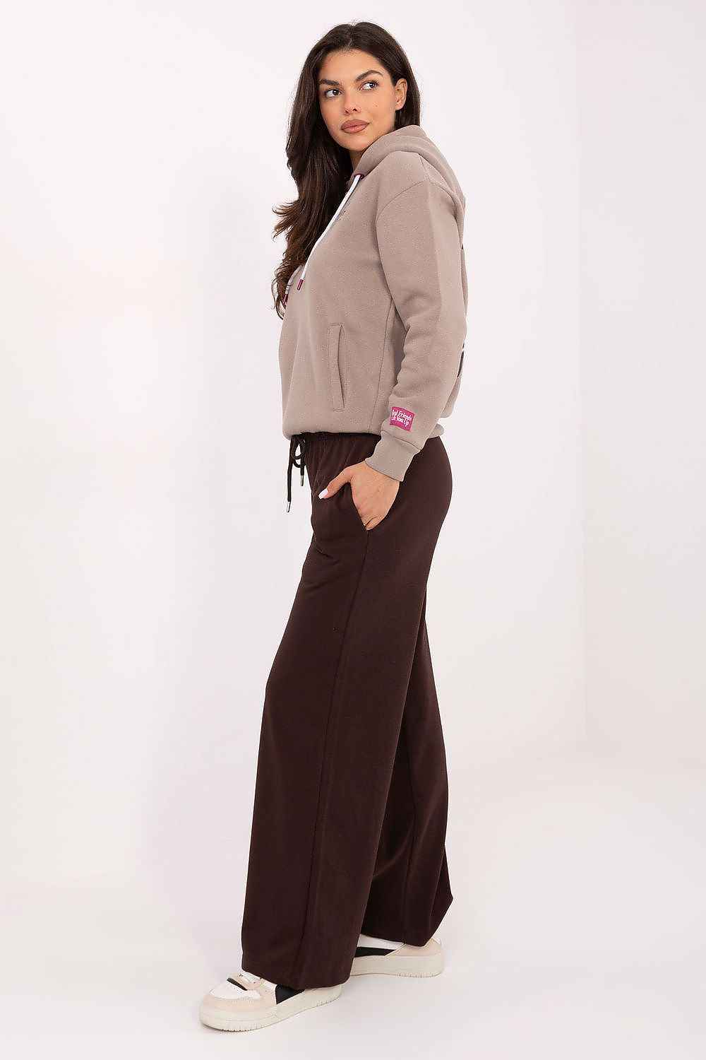 Tracksuit trousers model 218244