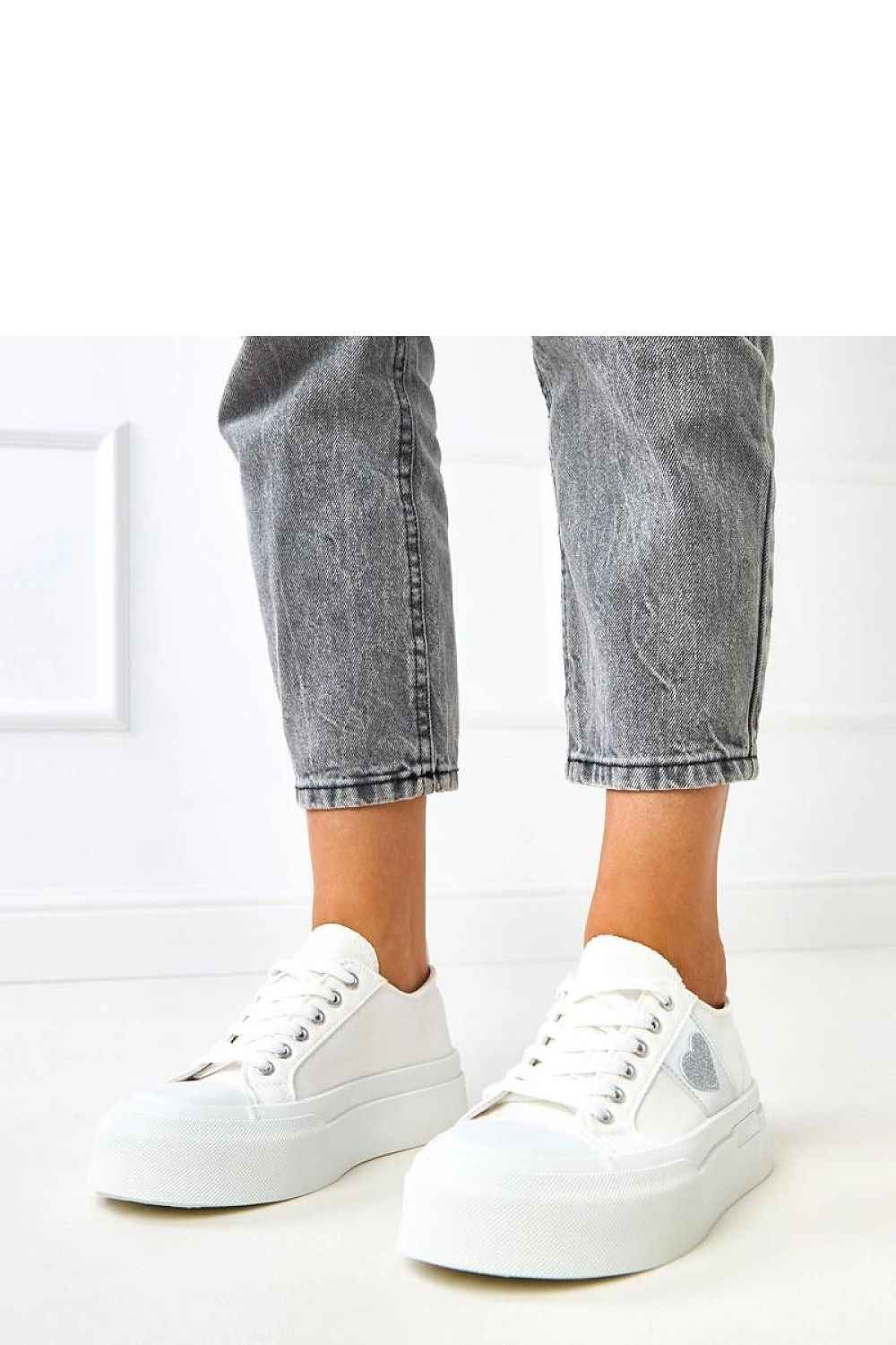 Sport Shoes model 218363