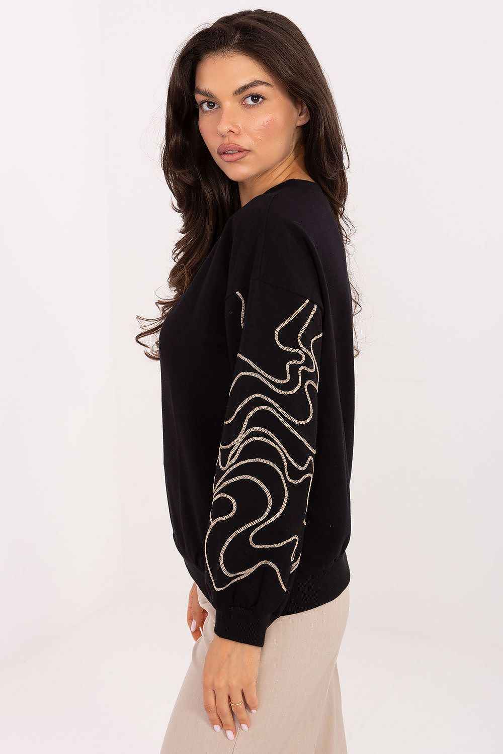 Sweatshirt model 218382