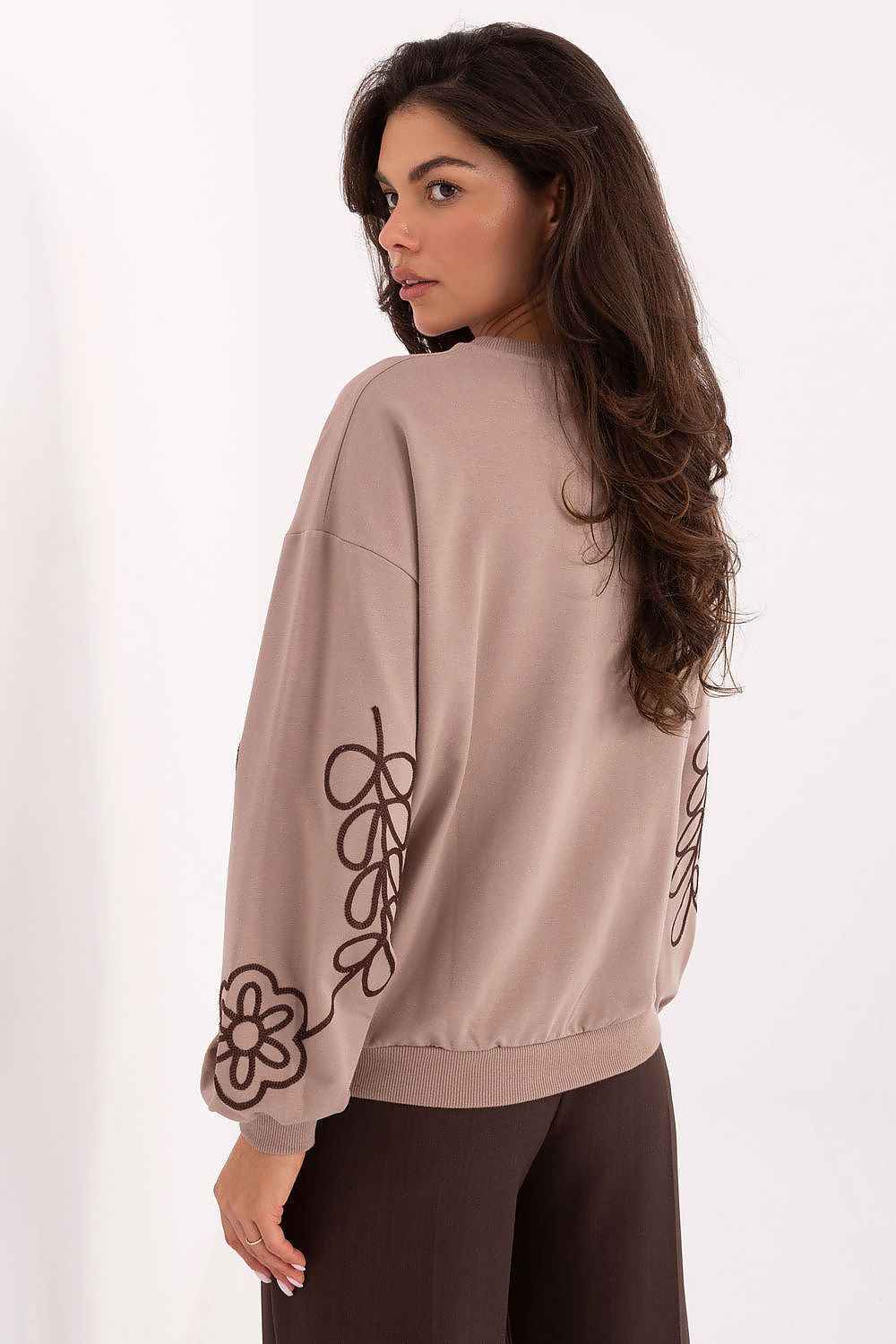 Sweatshirt model 218384