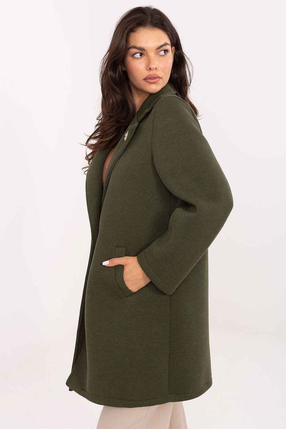 Coat model 218410