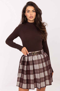 Short skirt model 218418