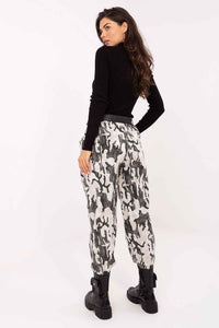 Women trousers model 218437