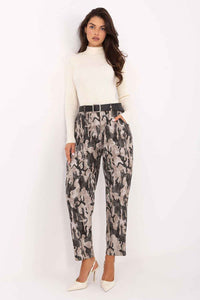 Women trousers model 218438