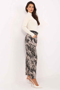 Women trousers model 218438