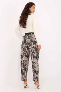 Women trousers model 218438