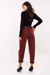 Women trousers model 218447
