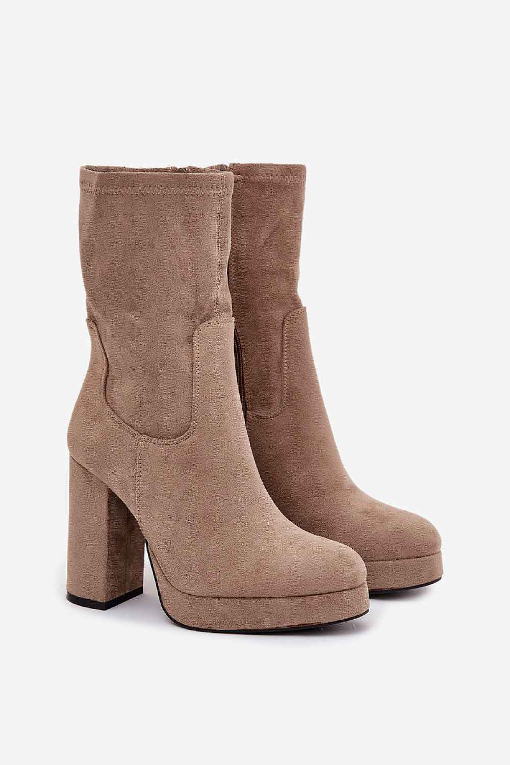 Heel boots model 218498