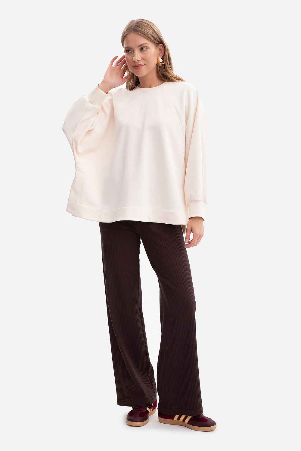 Sweatshirt model 218638