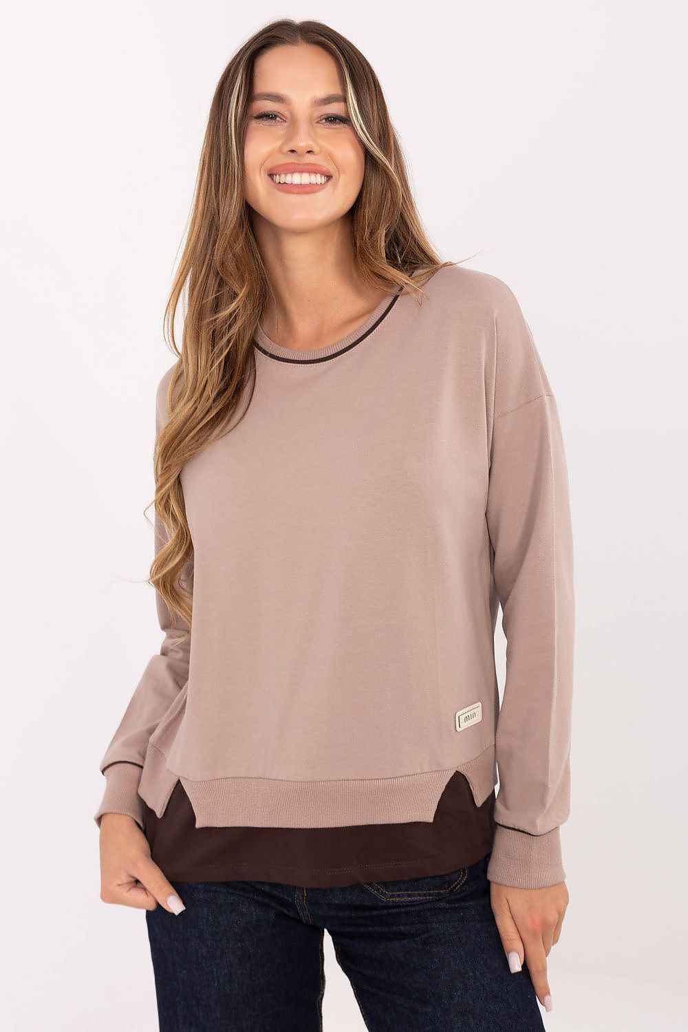 Sweatshirt model 218824