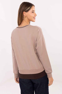 Sweatshirt model 218824