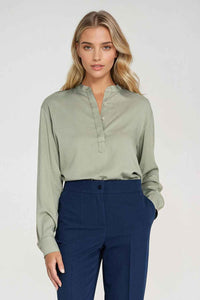 Blouse model 218903