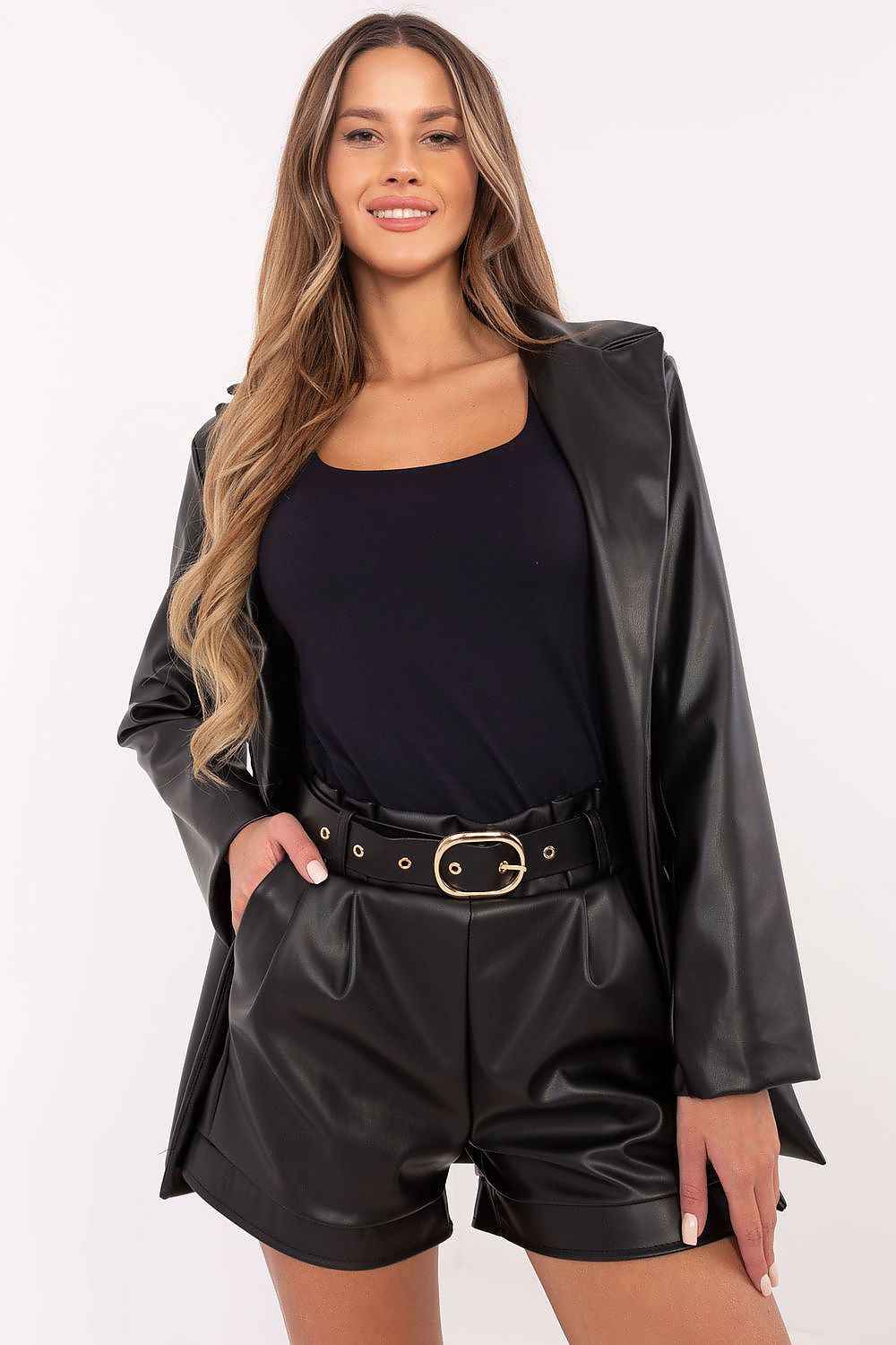 Shorts model 219046