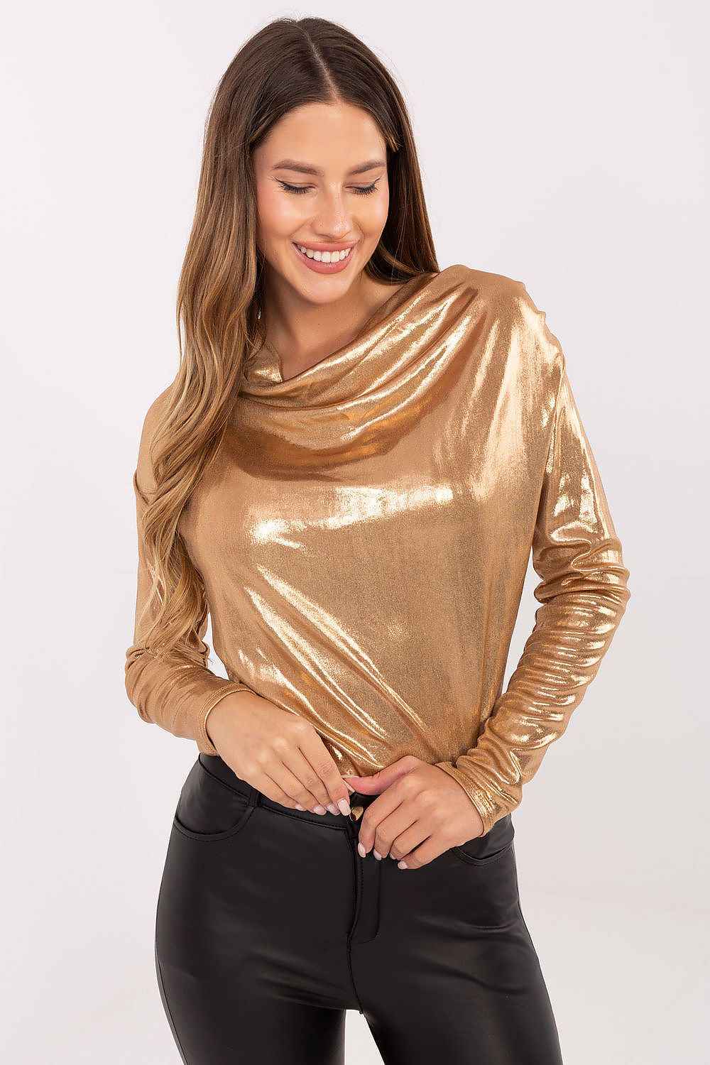 Blouse model 219198