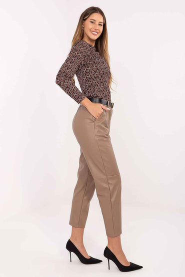 Women trousers model 219383