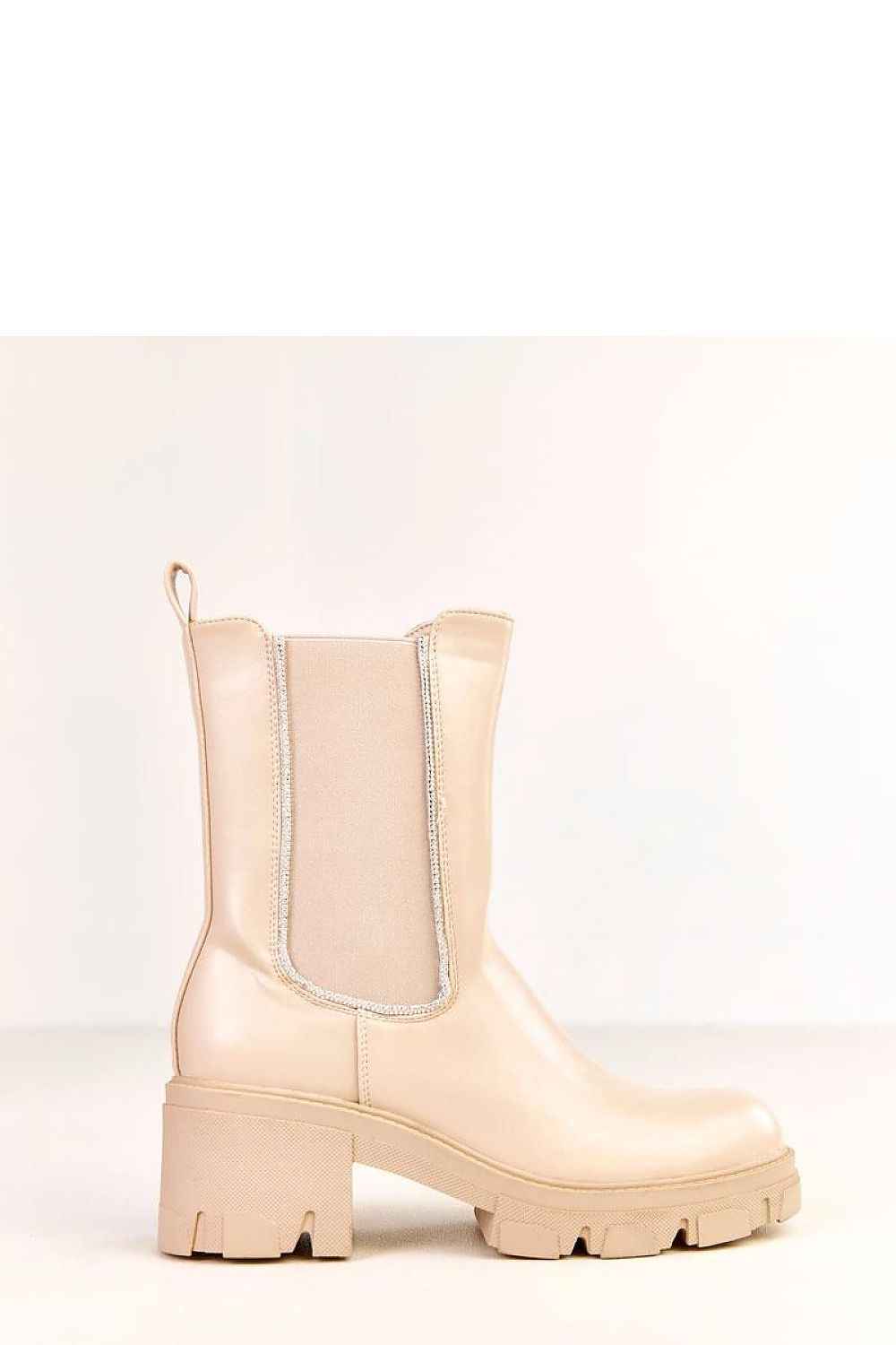 Heel boots model 219632