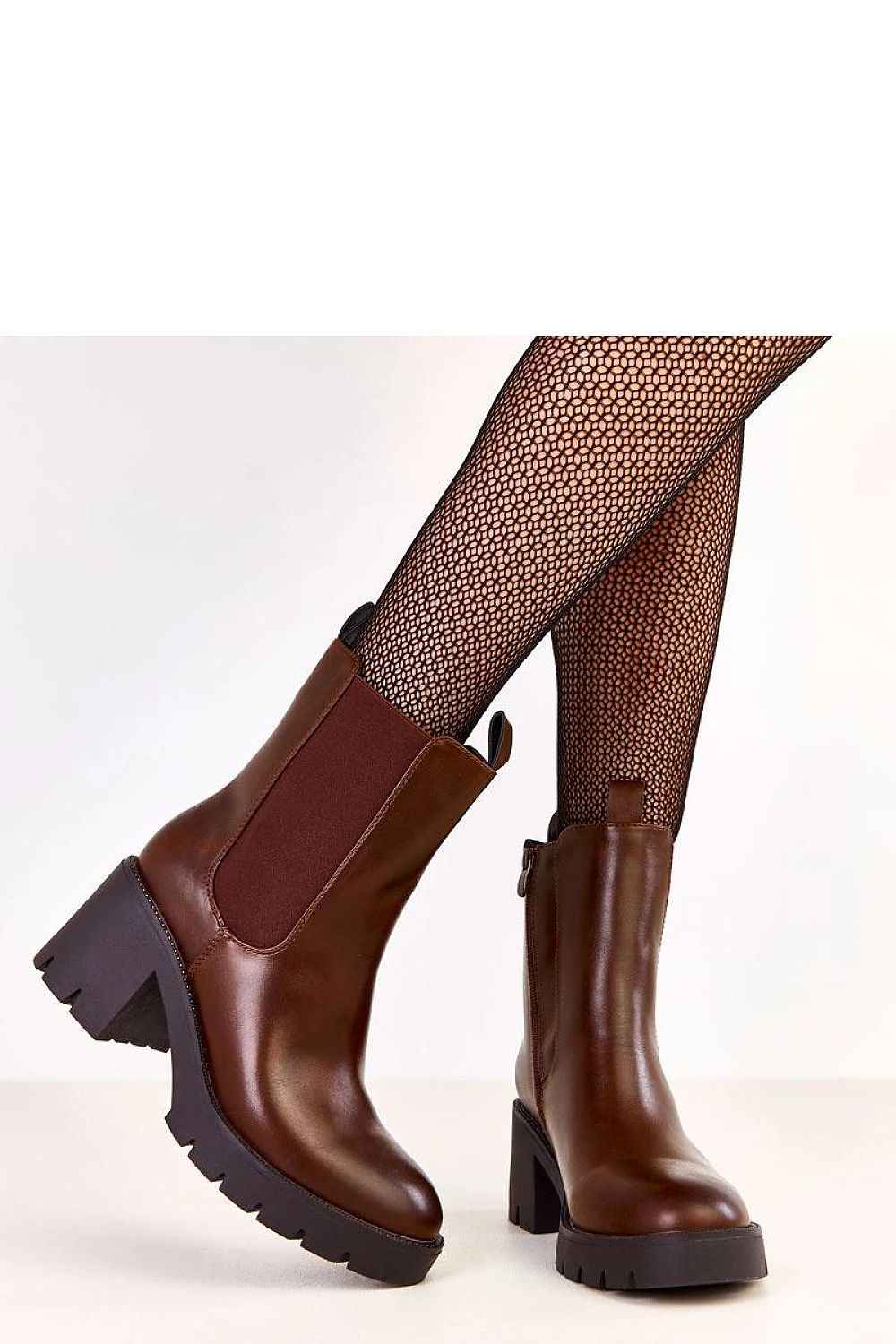 Heel boots model 219640