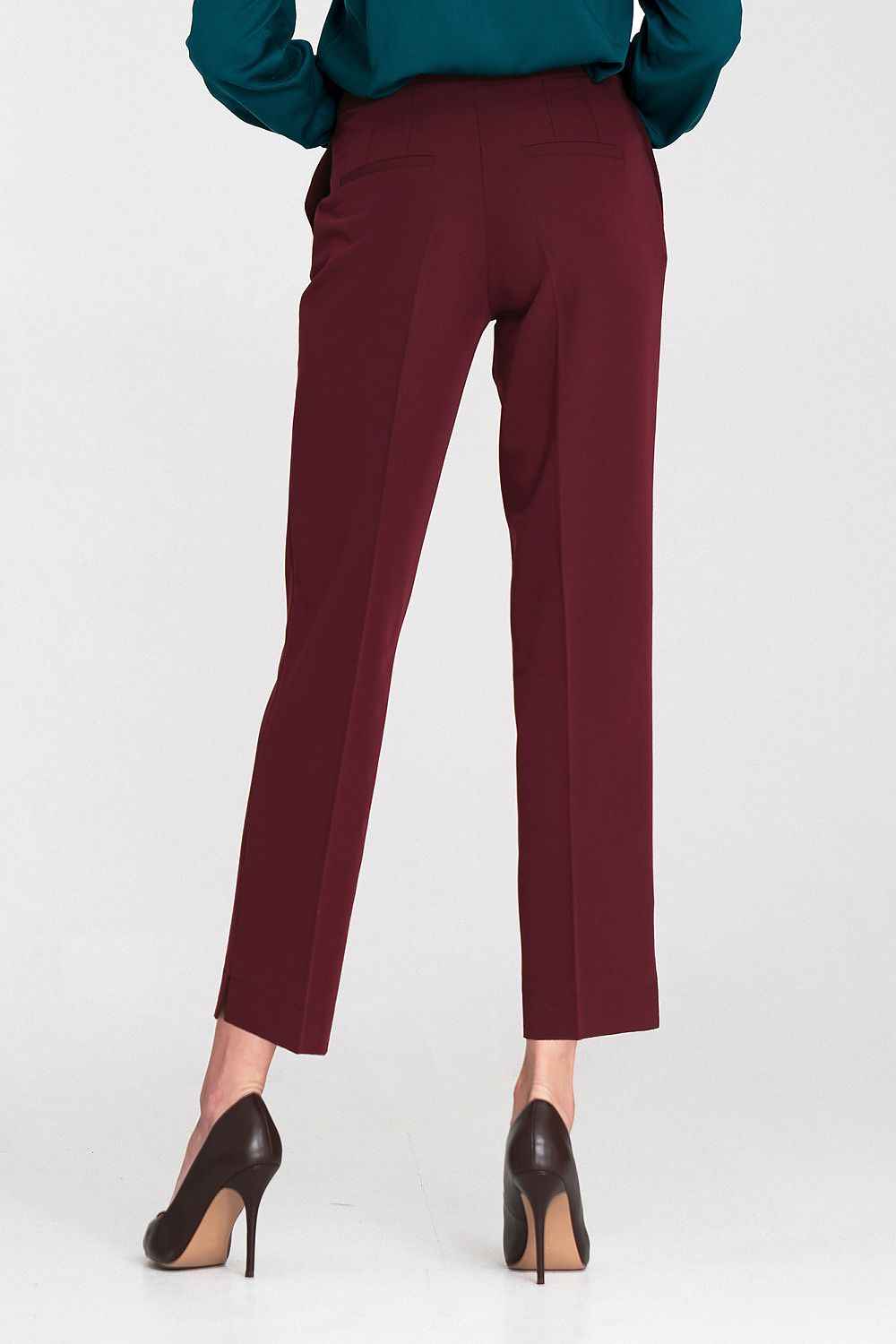 Women trousers model 219766