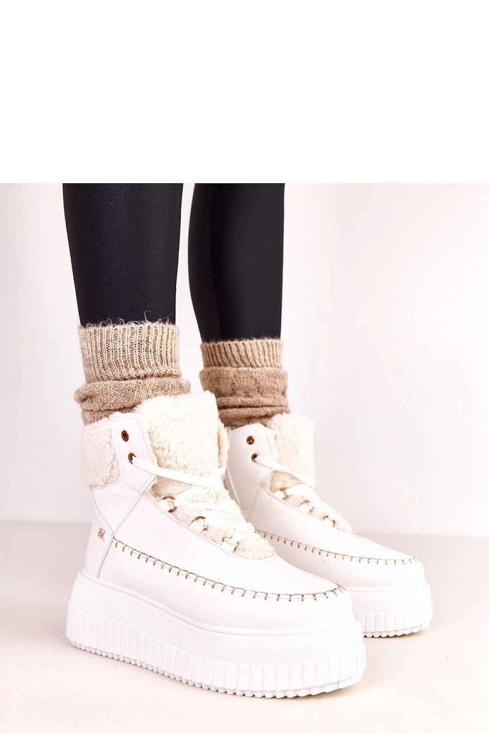 Sport boots model 219937