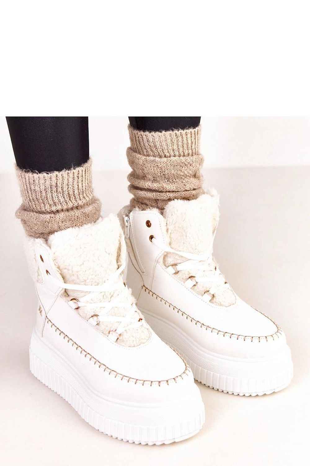 Sport boots model 219937