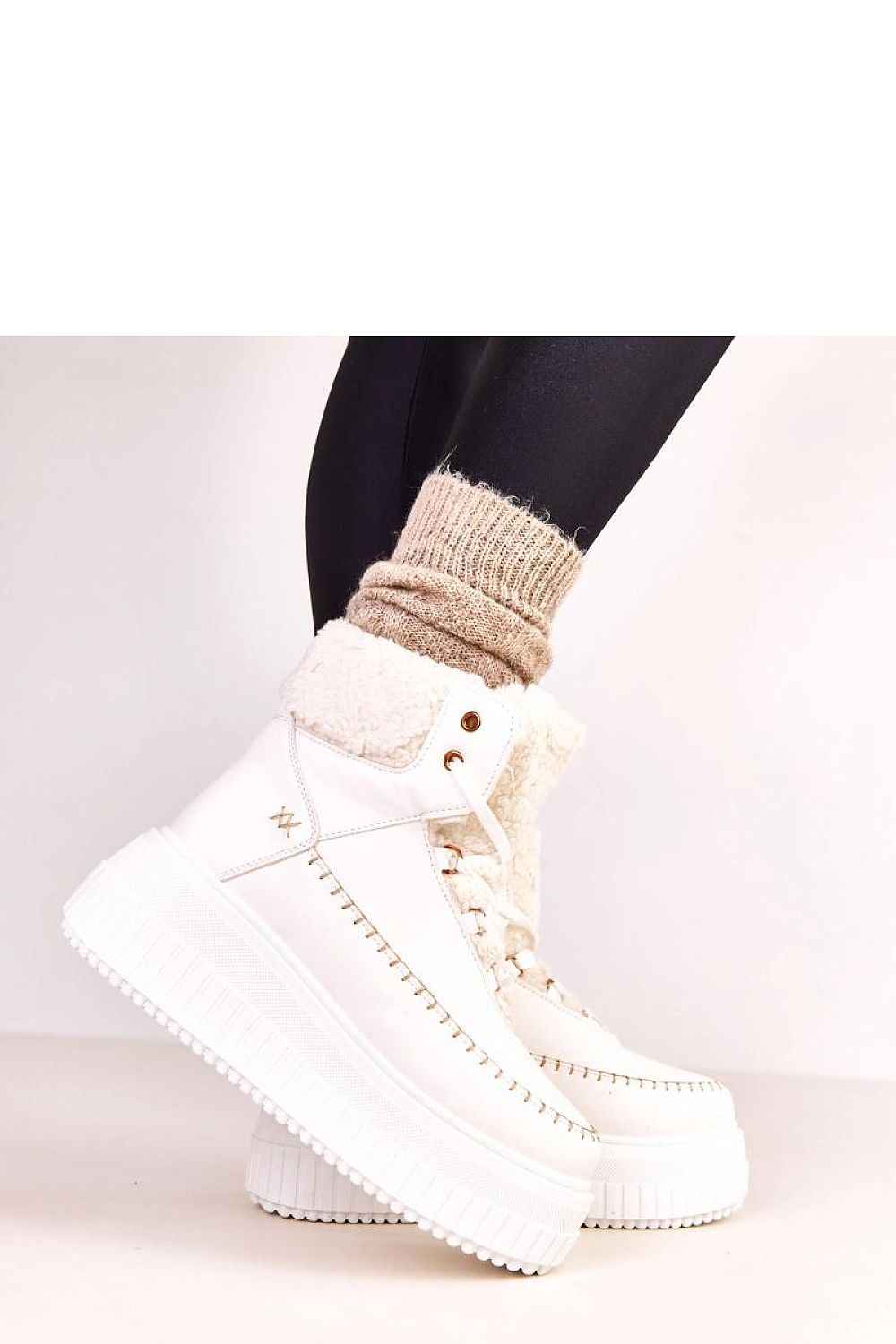 Sport boots model 219937