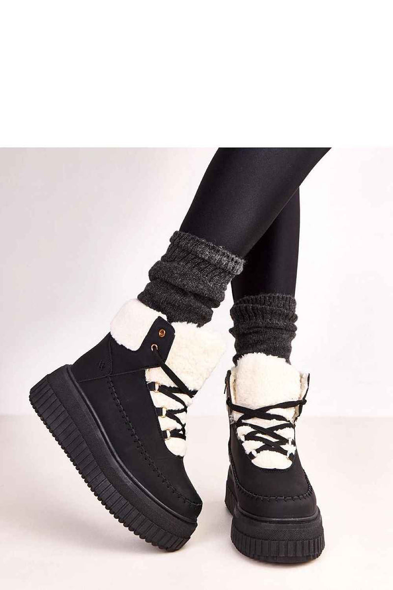 Sport boots model 219939