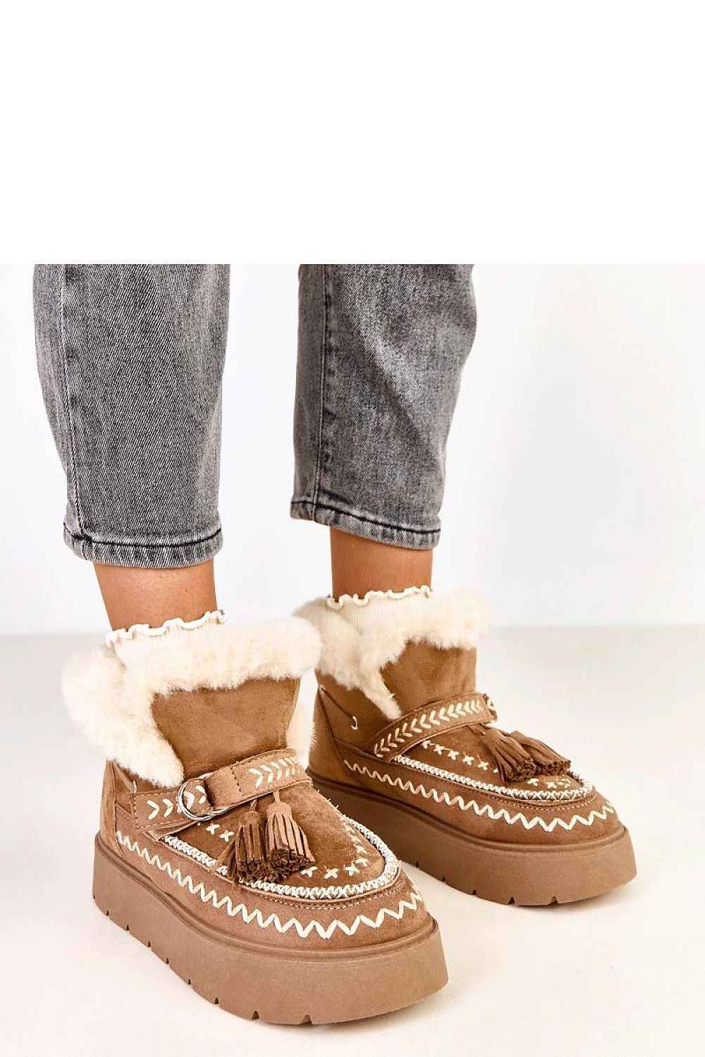 Snow boots model 219943