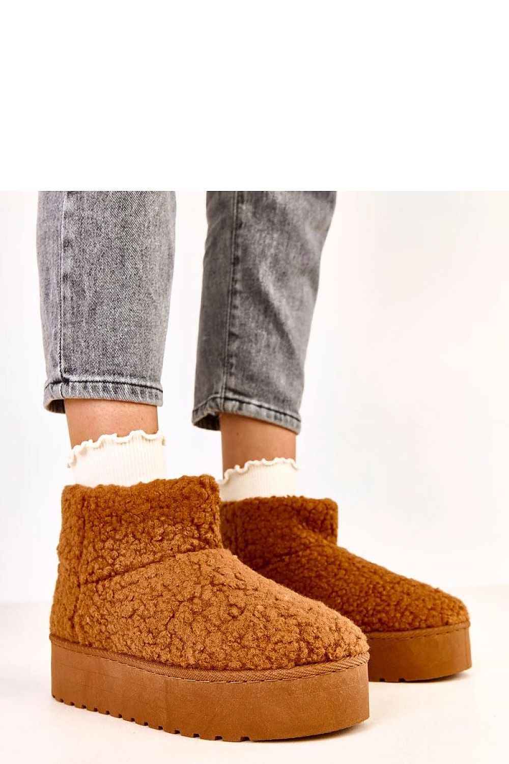 Snow boots model 219946