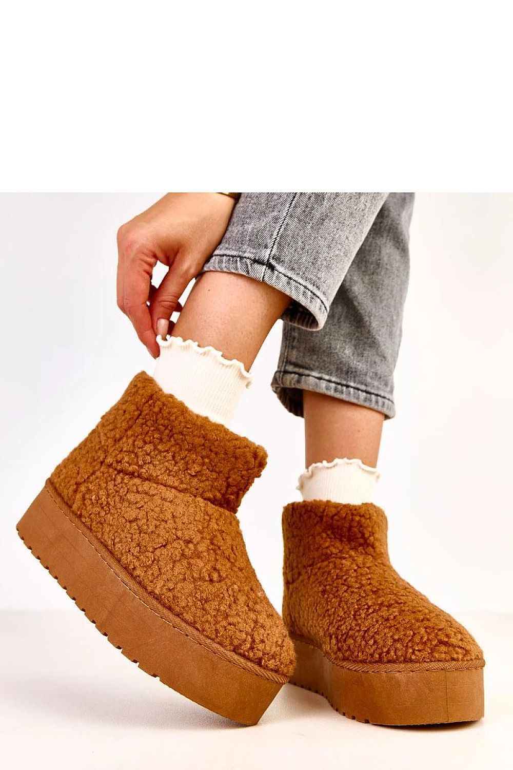 Snow boots model 219946