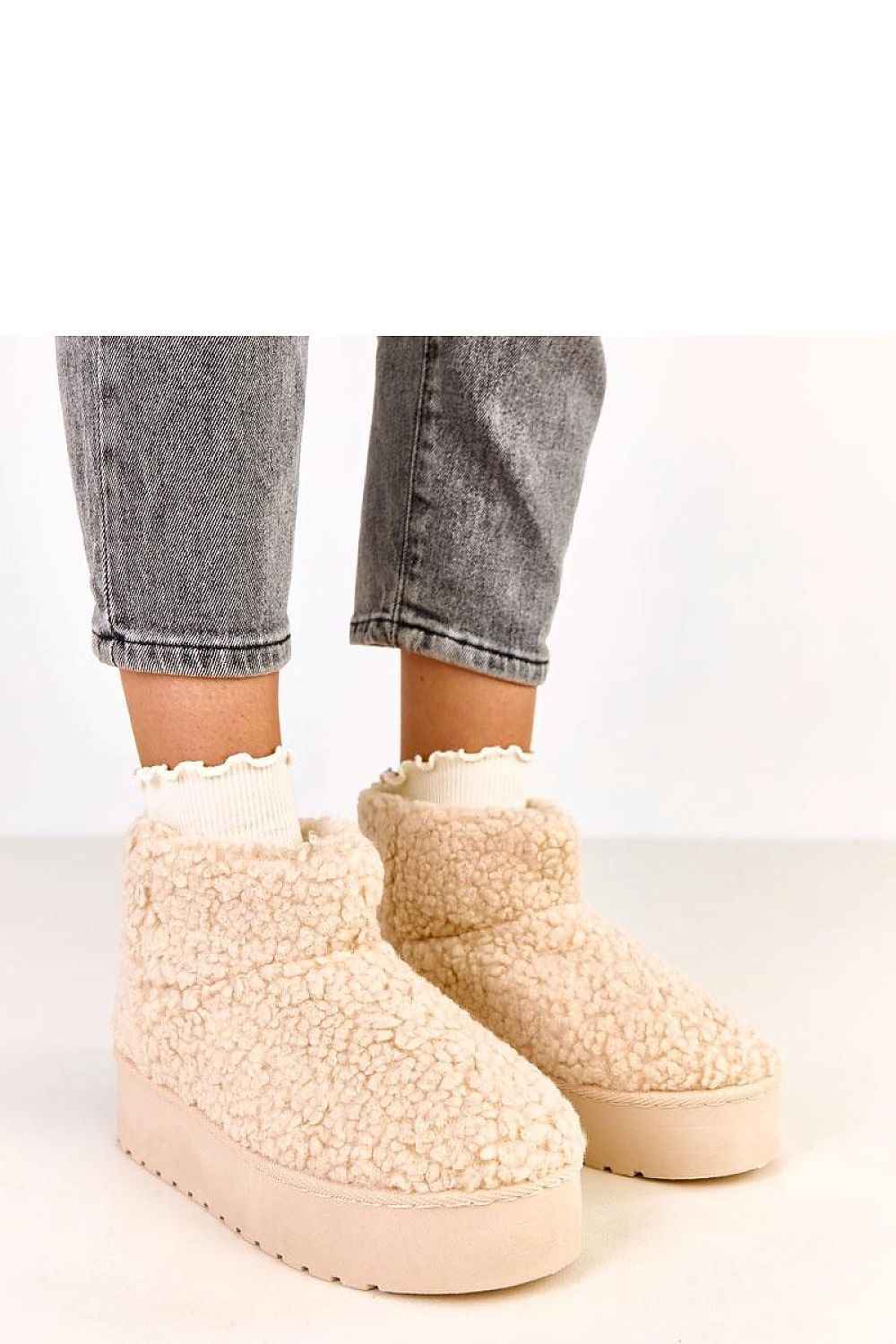 Snow boots model 219949