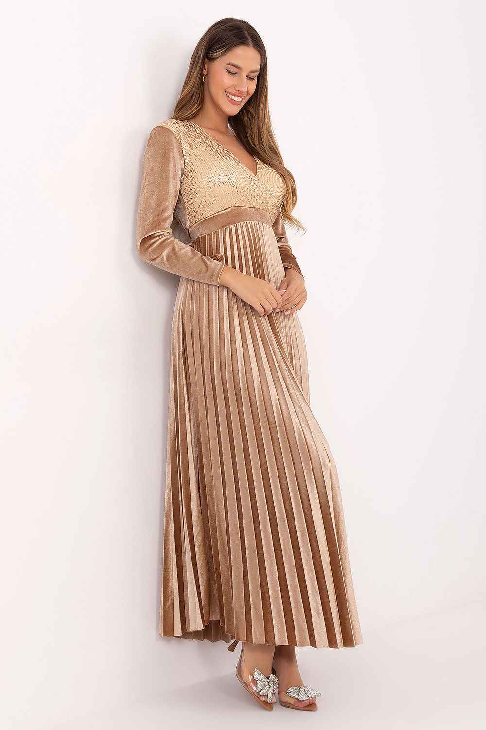 Long dress model 220048