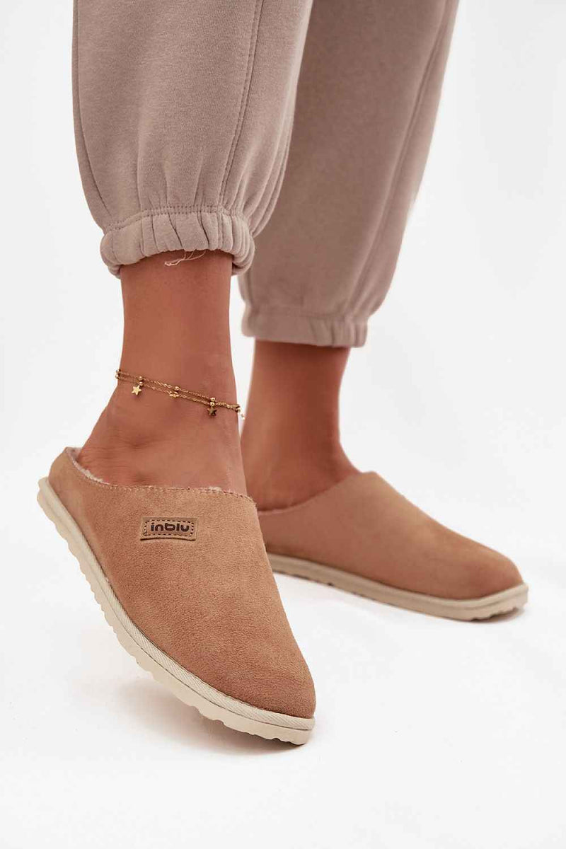 Slippers model 220069