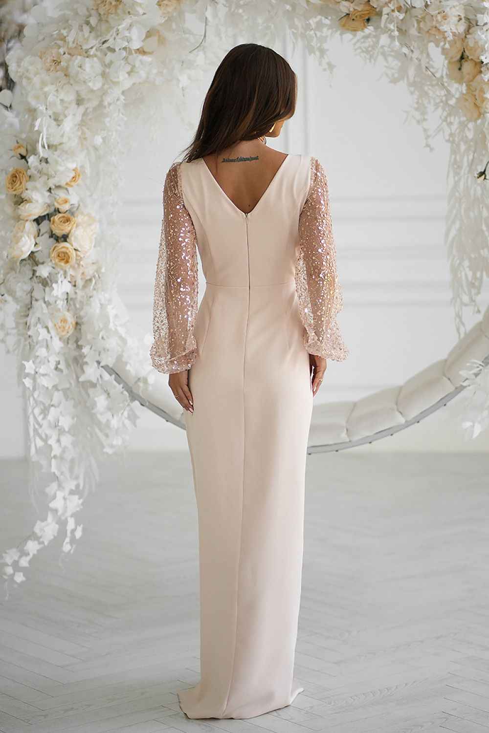 Long dress model 220093