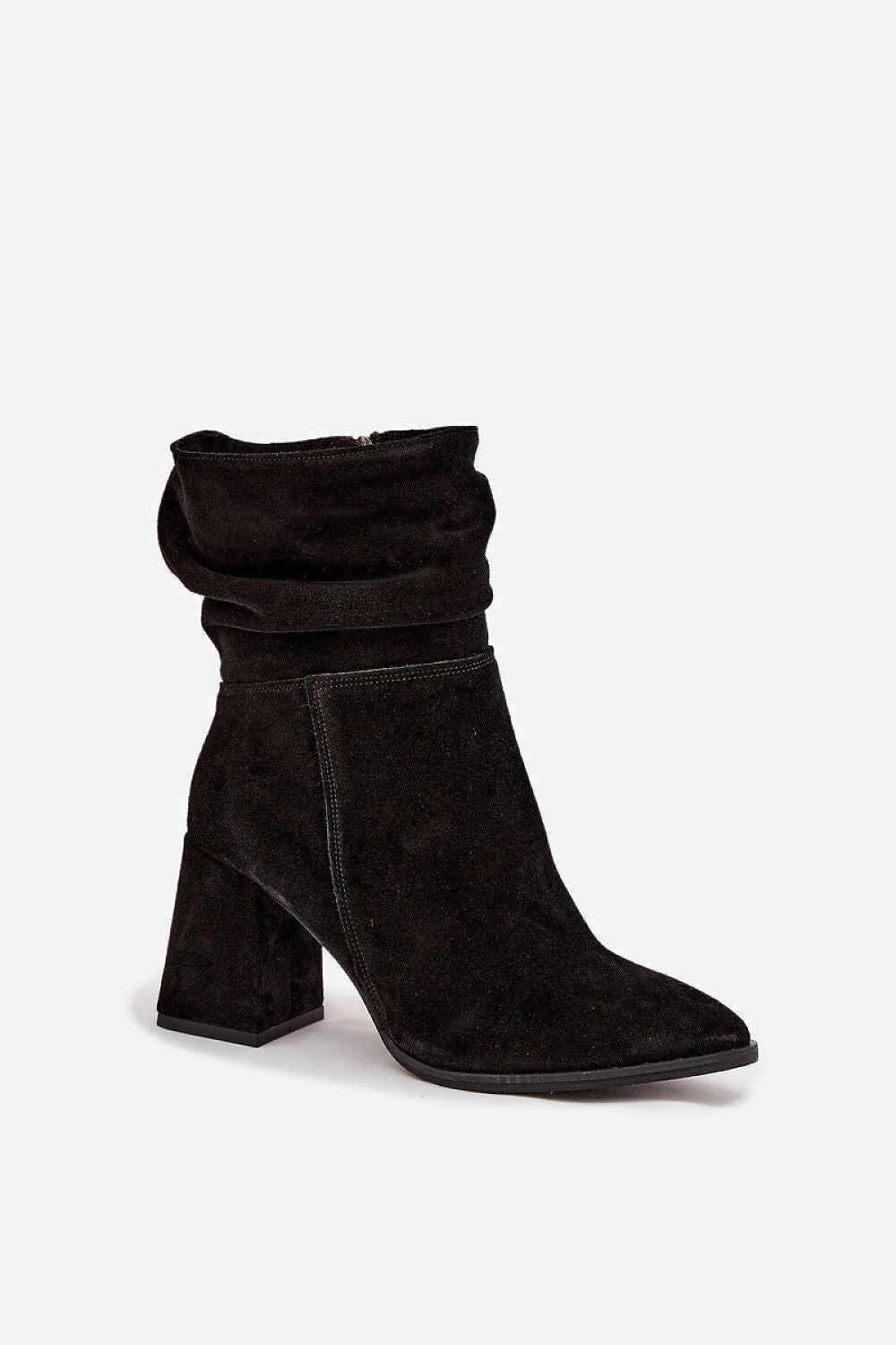 Heel boots model 220193