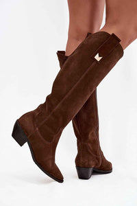 Heel boots model 220208
