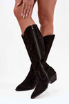 Heel boots model 220210