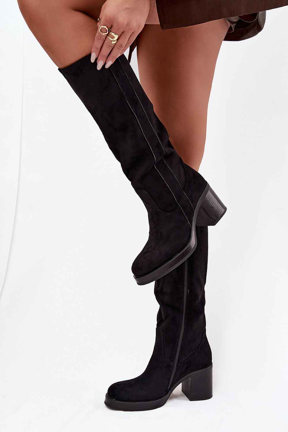 Heel boots model 220224