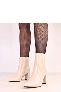 Heel boots model 220250