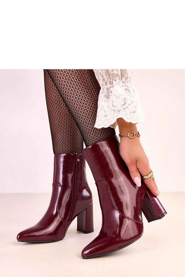 Heel boots model 220253