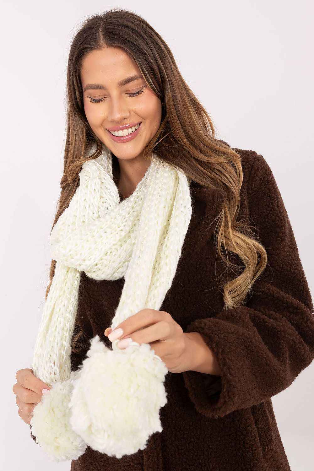 Shawl model 220393