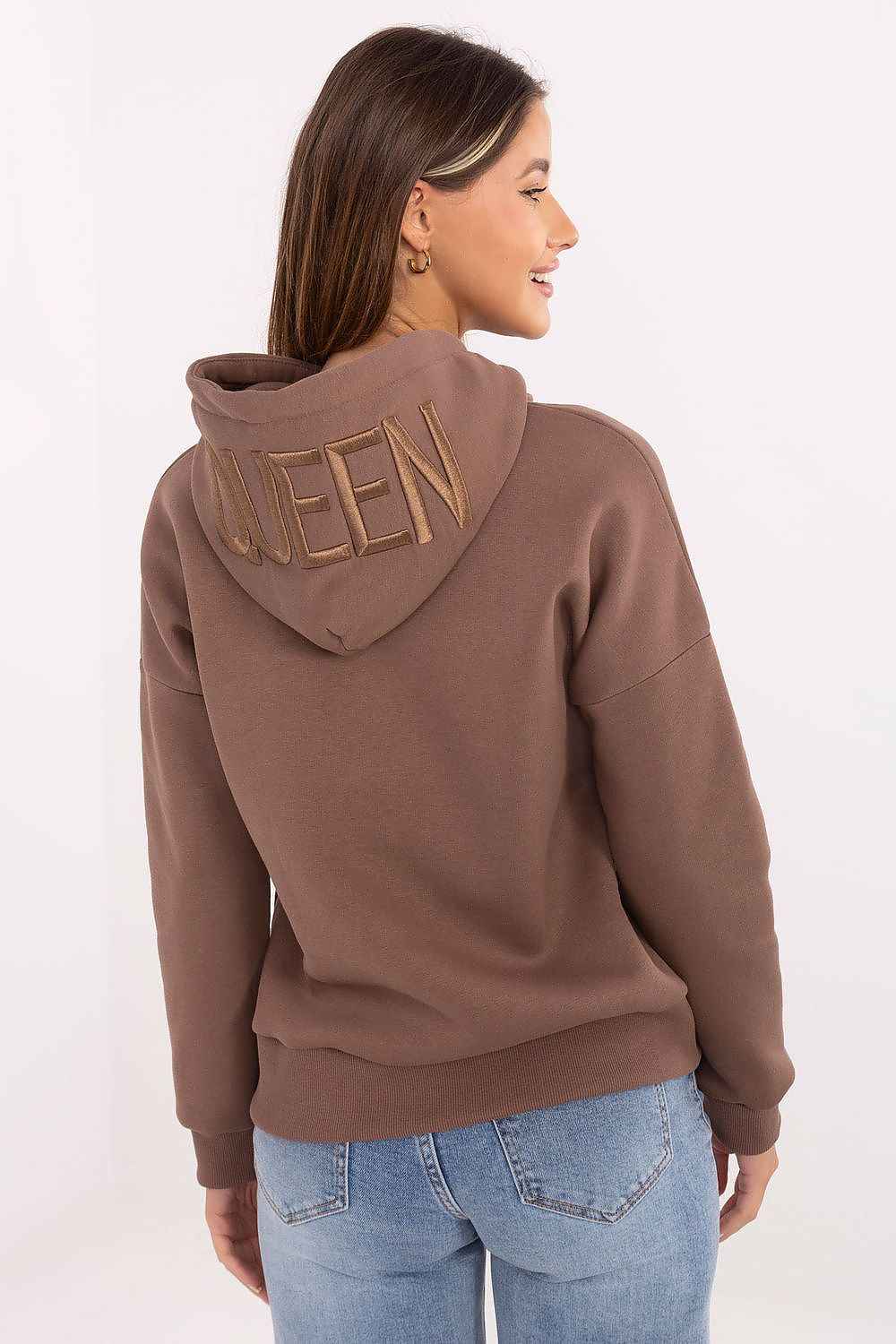 Sweatshirt model 220405
