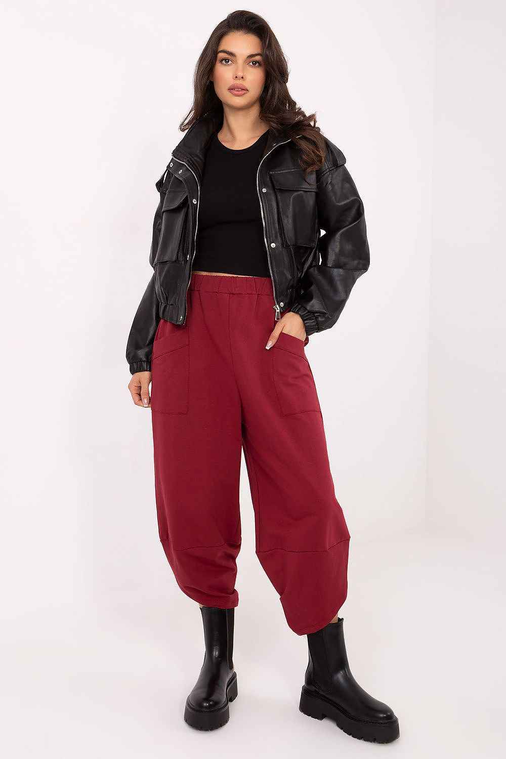 Tracksuit trousers model 220409