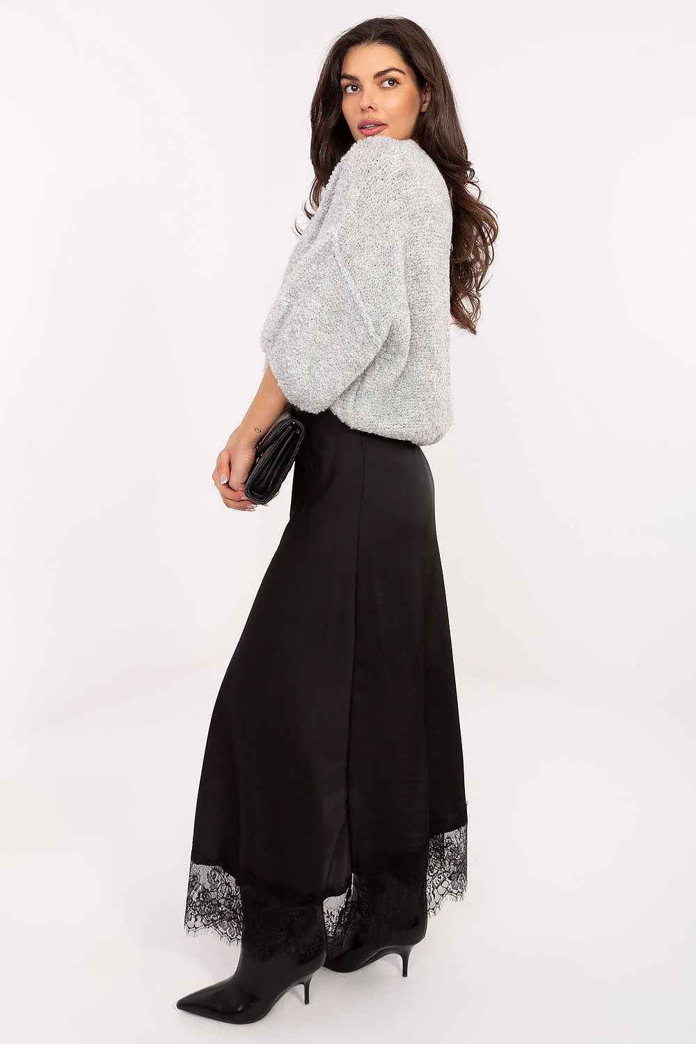 Long skirt model 220435