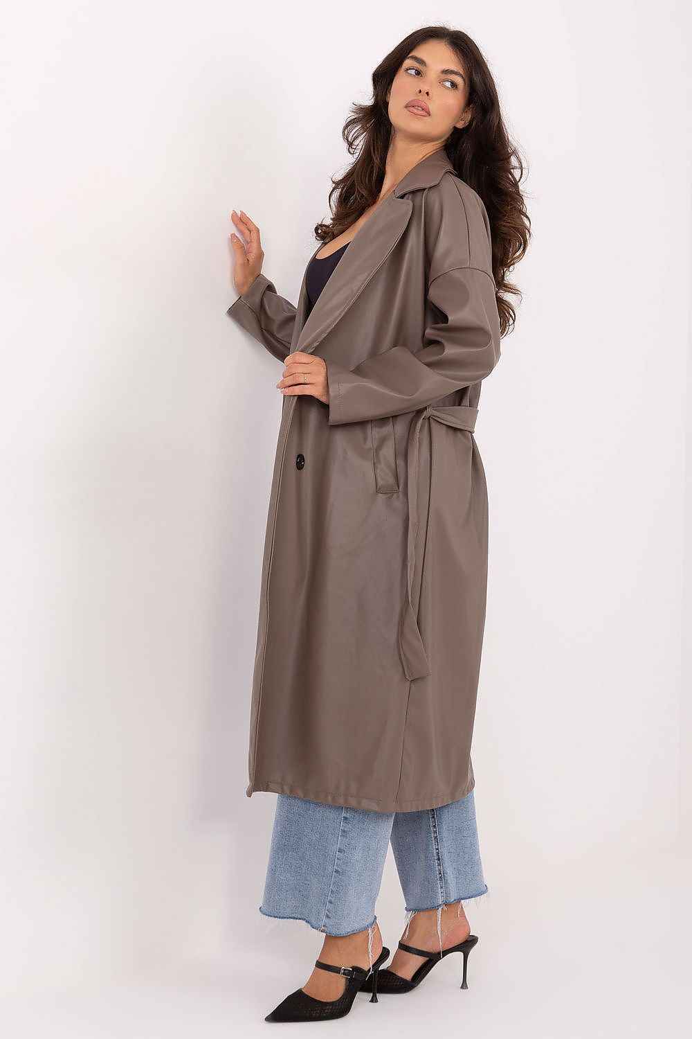 Coat model 220455