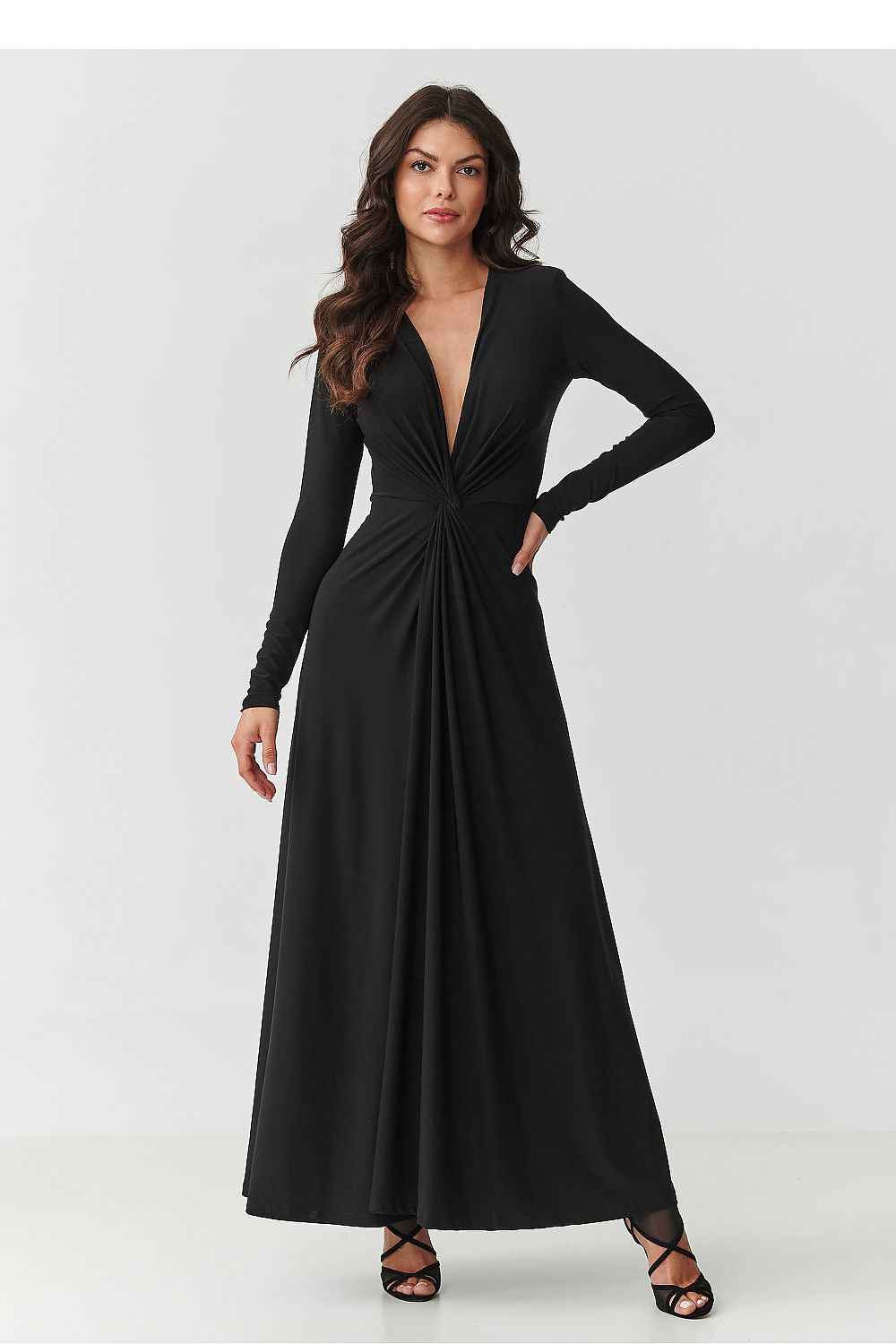 Long dress model 220464