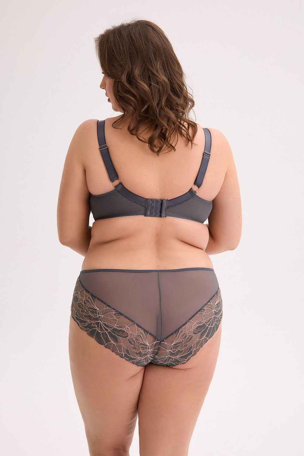 Semi-soft model 220482