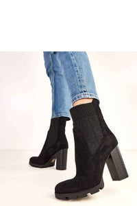 Heel boots model 220579