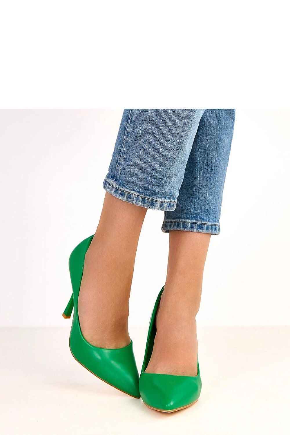 High heels model 220597