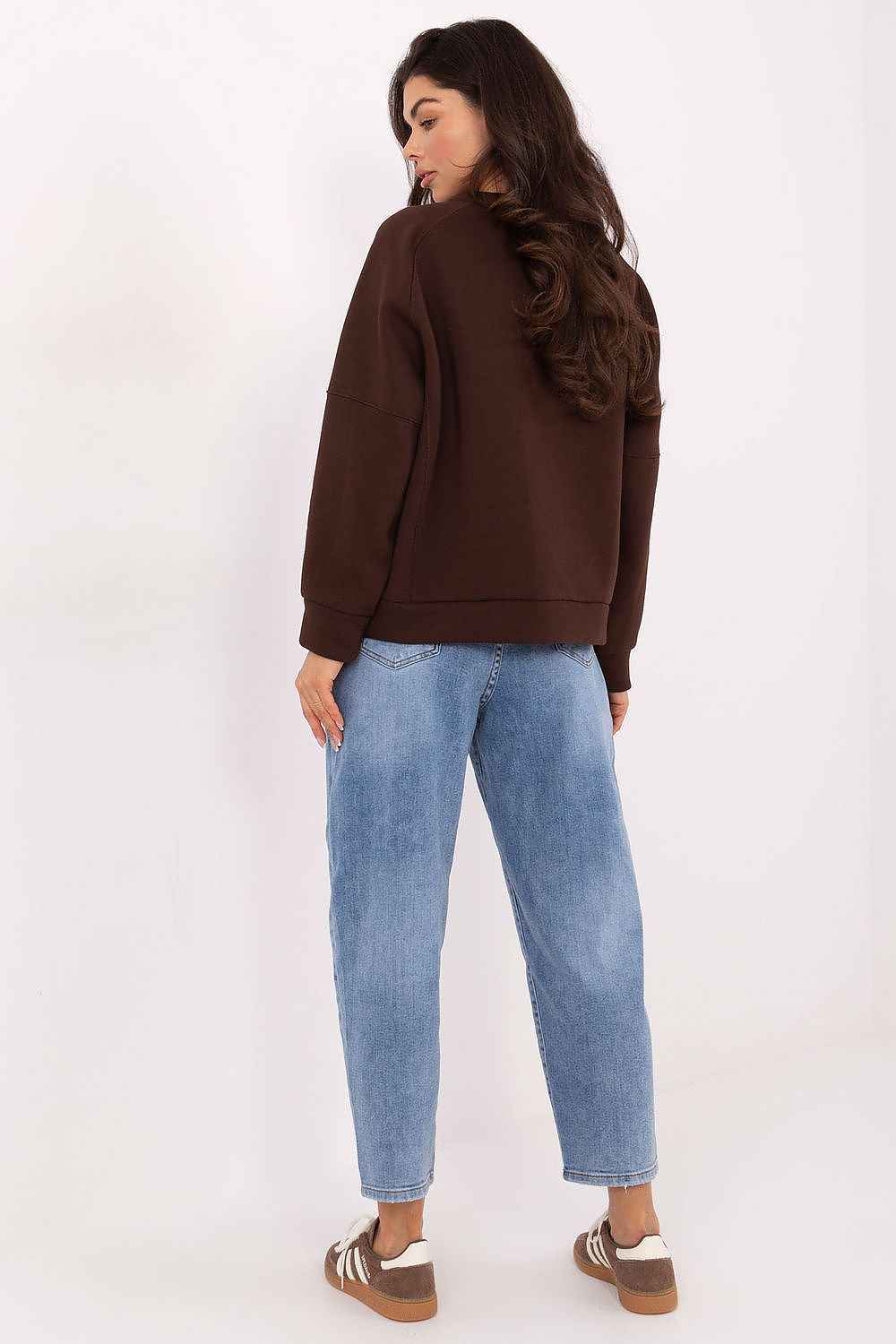 Sweatshirt model 220617