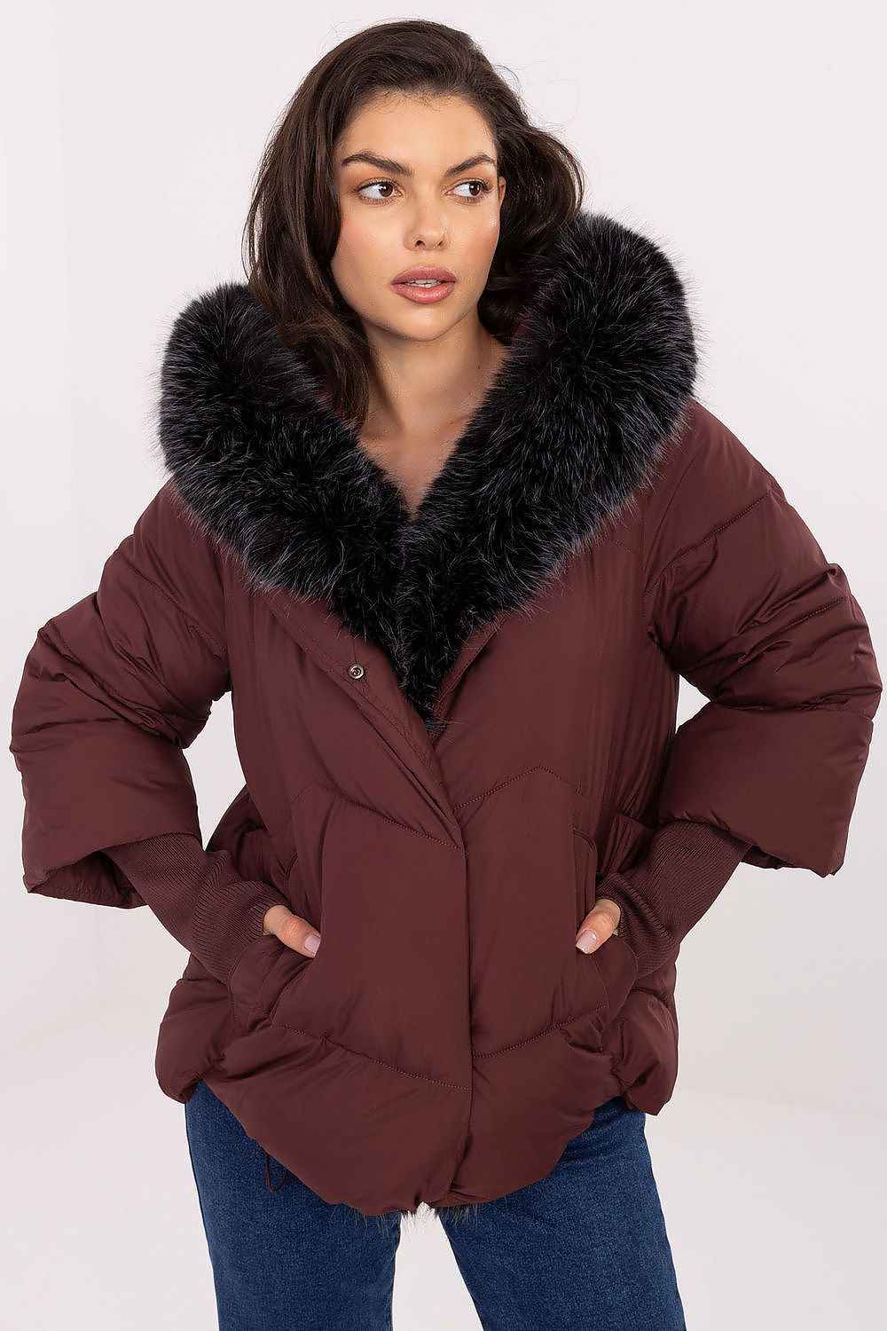 Jacket model 220647